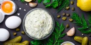 Cara Simpel Bikin Saus Tartar, Cocok Disantap Bersama Olahan Ayam