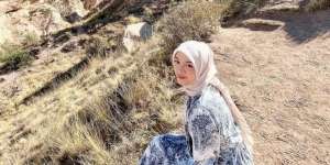 Styling Simpel Kerudung Segi Empat, Cocok untuk Aktivitas Sehari-hari