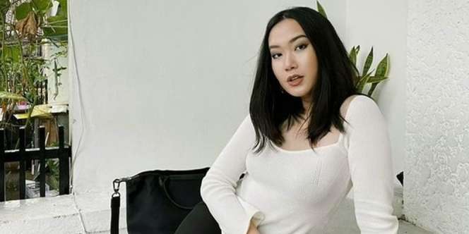 Potret Zana Cobhita Anak Nicky Astria yang Jarang Tersorot, Kini Beranjak Dewasa, Paras Cantiknya Bikin Salfok!