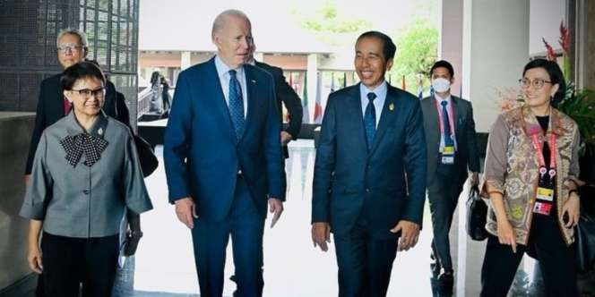 Bestie 43 Tahun Sejak SMA, Dua Wanita Ini Kini Sukses Jadi Menterinya Jokowi