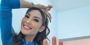 2 Pria Tampan yang Pernah Dekat dengan Ayu Dewi, yang Terakhir Bikin Wanita 'Klepek-klepek'