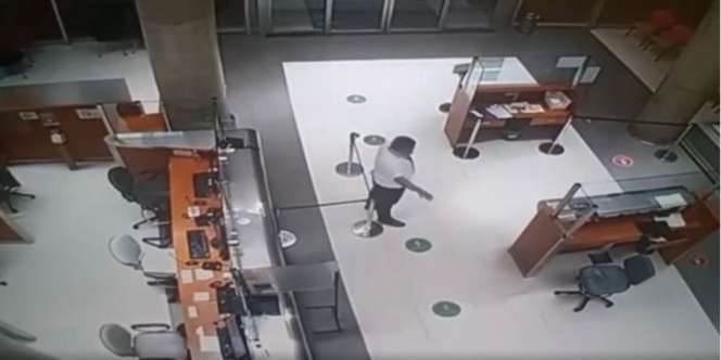 Viral Video Pegawai RS Tampak Seperti Layani Pasien Padahal Tak Ada Orang, Fakta di Baliknya Menyeramkan