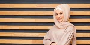 Gunakan Bronzer di 5 Area Wajah Agar Riasan Terlihat Lebih Segar