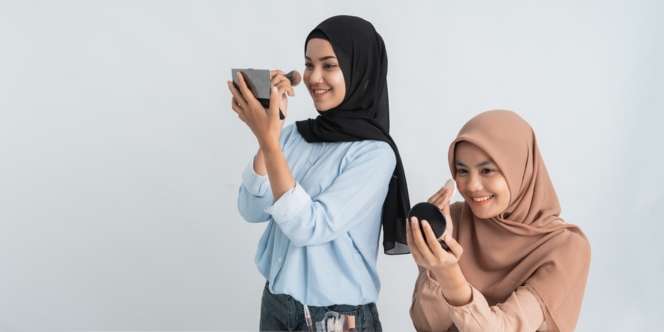 Temukan Warna Blush yang Tepat Agar Wajah Tampak Lebih Cerah