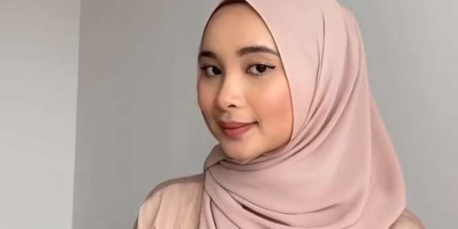 Styling Pashmina Simpel, Cocok untuk Hijaber Newbie