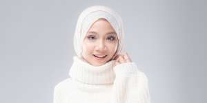 3 Langkah Membuat Base Makeup Agar Tahan Lama di Ruangan Tanpa AC