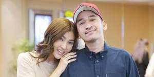 Kocak! Ruben Onsu Diroasting Thania Putri Bungsunya