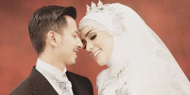 Pasangan Selebriti yang Mahar Pernikahannya Tak Sampai Rp1 Juta, Ada yang Cuma Rp2 Ribu 