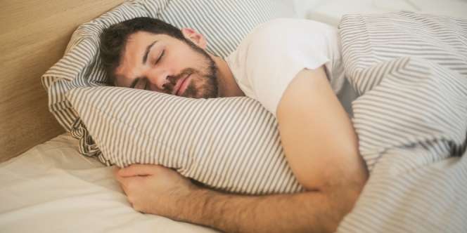9 Arti Mimpi Ulat Bulu yang Bikin Bergidik, Ternyata Tak Selalu Pertanda Sial
