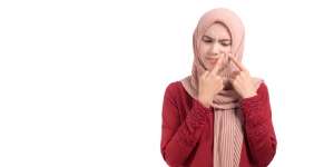 Penyebab Jerawat yang Jarang Disadari