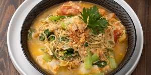 Mi Nyemek Kuah Santan, Santapan Sedap Saat Hujan