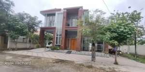 9 Potret Rumah Mewah Para TKI Korea di Desa Terpencil Lereng Gunung Ponorogo, Bak Istana Berjejeran!