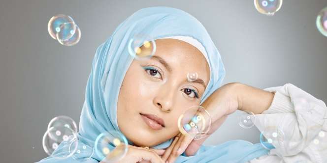 Pemilik Kulit Sensitif, Ini 4 Kandungan yang Harus Ada di Skincare Kamu