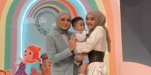 Momen Akrab Putri Delina dan Nathalie Holscher di Ultah Adzam, Curi Perhatian
