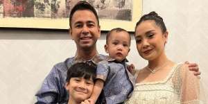 5 Potret Penampilan Nagita Slavina Hadiri Akad Nikah Kaesang Pangarep yang Banjir Kritikan