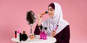 Cara Mendapatkan Wajah Manis dengan Membuat Aegyosal