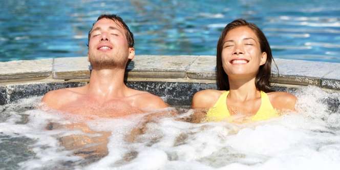 Spacruzzi, Sensasi Menikmati Jacuzzi Terapung