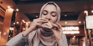 Makanan Asin Tinggi Garam Jadi Salah Satu Penyebab Penyakit 'Silent Killer'