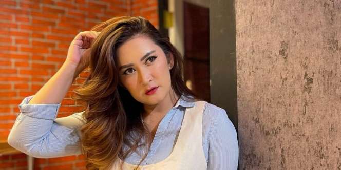 Mudik ke Magelang, Nafa Urbach Sumbang Lagu dan Dangdutan di Kondangan Warga