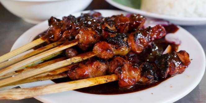 Ragam Sate yang Bisa Kamu Nikmati di Indonesia, Tak Cuma Ayam dan Kambing!