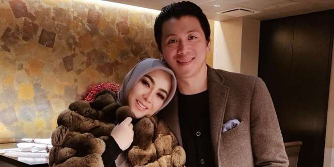 Dengar Suara Merdu dari Dalam Kamar, Reino Barack Kaget Tahu Syahrini Suka Mengaji