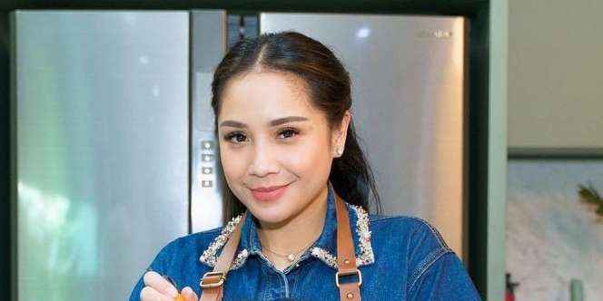 Kalung Nagita Slavina Disebut Kayak Peniti Bersusun, Lihat Bentuknya