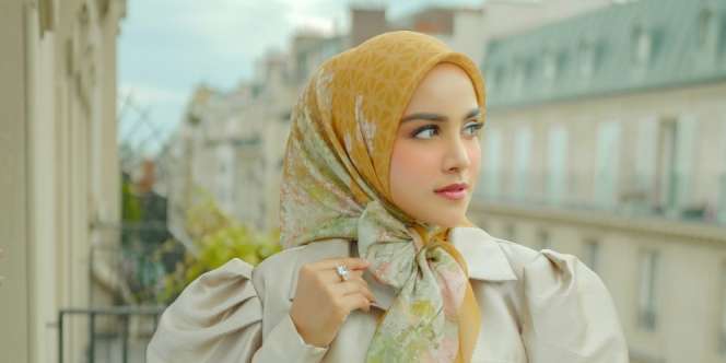 Koleksi Chic ‘The Parisian Series’ Terinspirasi dari Serial Emily in Paris