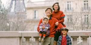 Liburan ke Paris, Tengok Keseruan Keluarga Andien dan Ippe