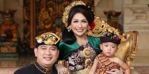 Suami Dipecat Tak Hormat, Inilah 10 Potret Rumah Tata Janeeta yang Jarang Tersorot, Sederhana Tembok Terkelupas!