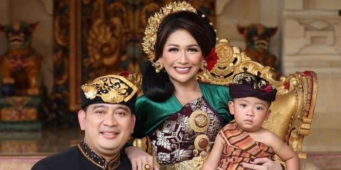 Suami Dipecat Tak Hormat, Inilah 10 Potret Rumah Tata Janeeta yang Jarang Tersorot, Sederhana Tembok Terkelupas!