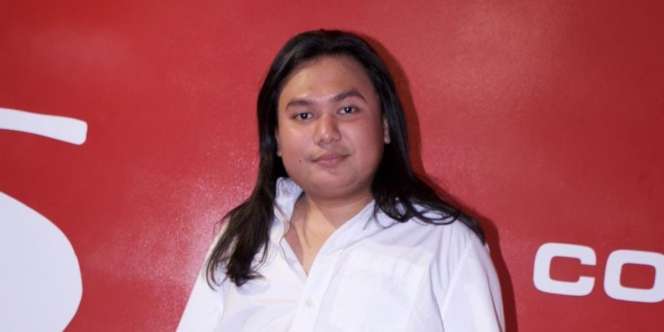 Potret Keanu Angelo saat Jadi Penjaga Kantin, Wajahnya Beda Banget Bikin Melongo