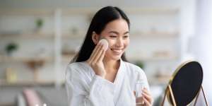 Pentingkah Toner dalam Rangkaian Skincare Routine?