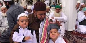 Sorban Habib Syekh Diberantaki Anak 'Istimewa', Responsnya Bikin Hati Hangat