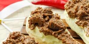 Beda dari Lainnya, Donat Rendang Ini Tawarkan Cita Rasa Tak Biasa