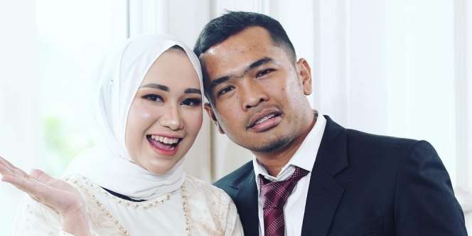 Terkuak Pemicu Istri Gugat Cerai Putra Siregar: `Aku Nggak Bisa Nahan`