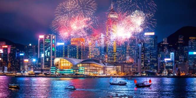 Sederet Kemeriahan Hong Kong Menyambut Tahun Baru 2023