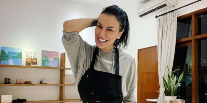 Terungkap Alasan Sophia Latjuba Belum Mau Menikah