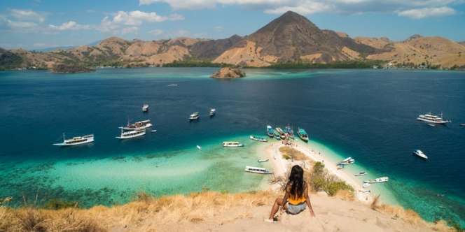 5 Ide Jelajah Destinasi di Indonesia dari Sabang Sampai Merauke