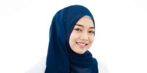 Teknik Bakar Foundation Bisa Bikin Makeup Tahan Lama, Benarkah?