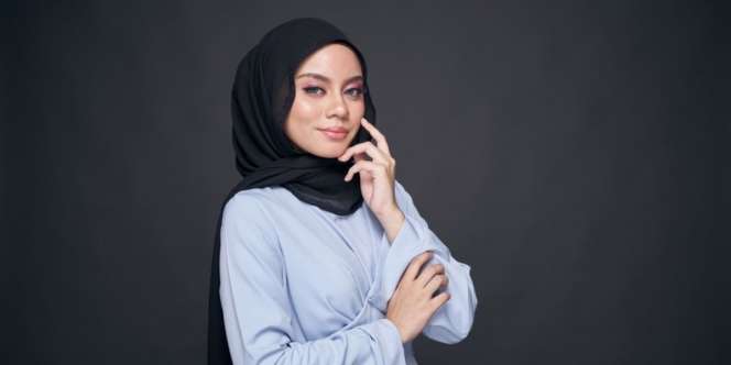 Buat Riasan Bawah Mata Lebih Flawless dengan Tinted Lip Balm