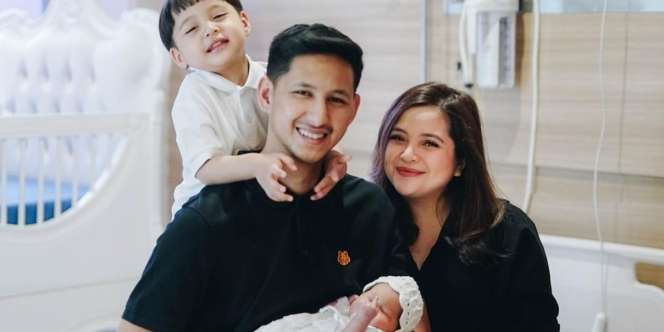 Tasya Kamila Perlihatkan Momen Pertama Putra Sulungnya Bertemu Sang Adik, Ekspresi Arrasya Disorot