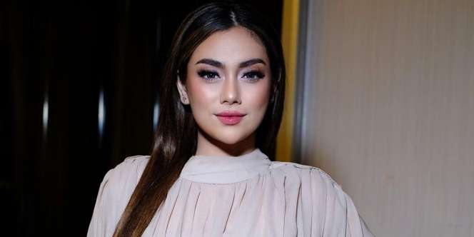 Punya Dua Mantan Suami, Celine Evangelista Ngaku Cuma Stefan William yang Tanggung Jawab