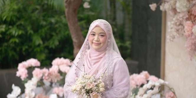 MUA Profesional Rias Wajah Diera Bachir Tanpa Bulu Mata Palsu, Hasilnya Banjir Pujian