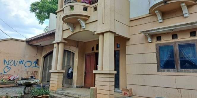 10 Potret Terkini Rumah Tiko dan Ibu Eny, Makin Megah & Gemerlap Usai Dipasang Listrik dan Air!