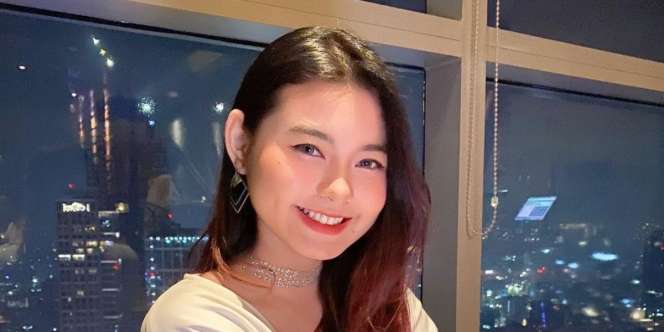 6 Pesona Cantik Yansen Indiani eks JKT48, Kekasih Serius Marshel Widianto