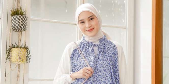 Outfit Smart Casual Influencer Alifa Adelia, Bisa untuk ke Kantor
