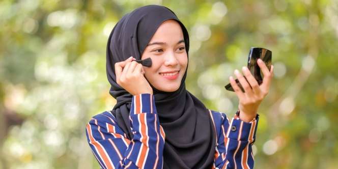 Tutorial Blush Flawless Buat Si Anti-Medok