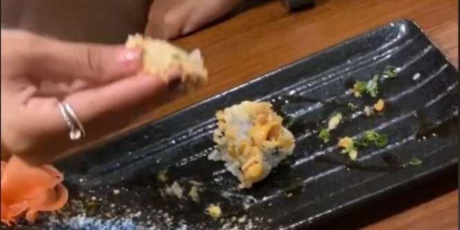 Makan Sushi Seperti Nasi Uduk, Disebut 'Sekte' Baru