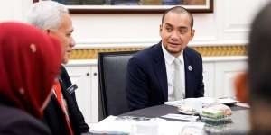Viral Menteri Malaysia Pidato Pakai Bahasa Jawa