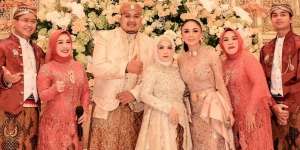 Viral Pengantin Undang Yuni Shara di Pernikahannya, Malah Minder Lihat Penampilan Sang Artis!